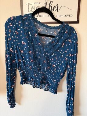 Blue Floral Lace-Trim Smocked Waist Blouse